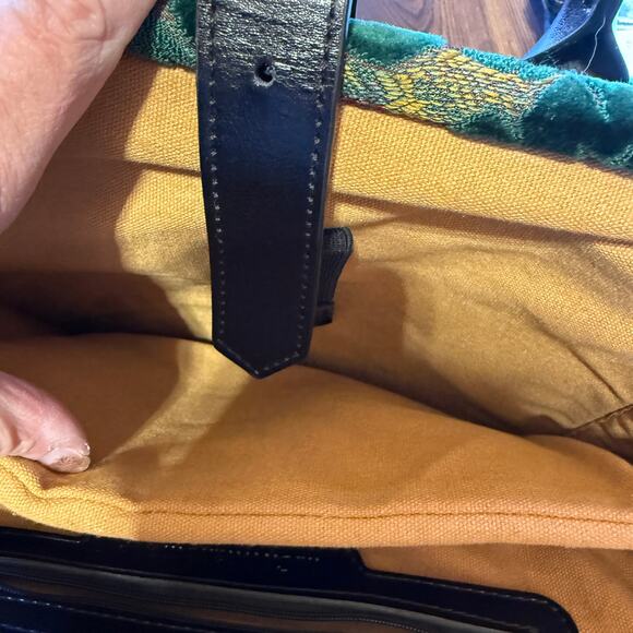 NWOT MCW Burnout Velvet Jade Green Carpet Laptop Backpack - Picture 9 of 15